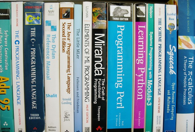 難解な専門書はどう読む？効率的な読み方と着実に記憶するためのテクニック